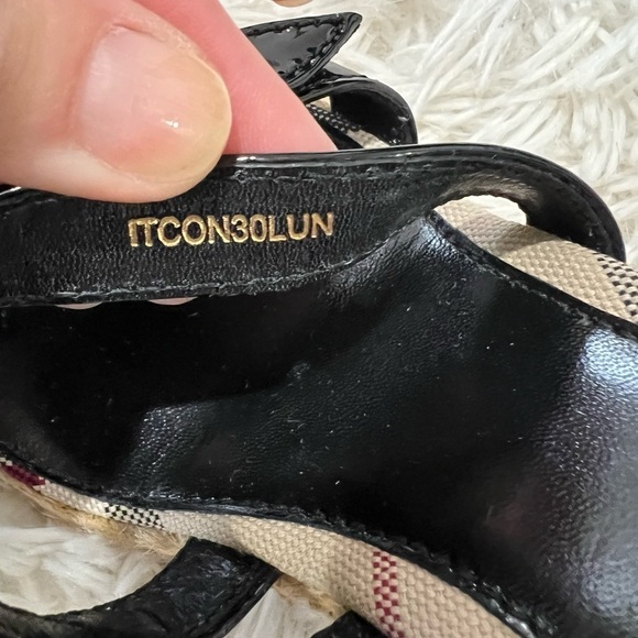 BURBERRY: Black Patent Leather & "Nova Check"
Espadrille - size 37 US size 7 - Picture 7 of 11